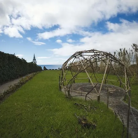 Willa Azores Awaits Ribeira das Tainhas
