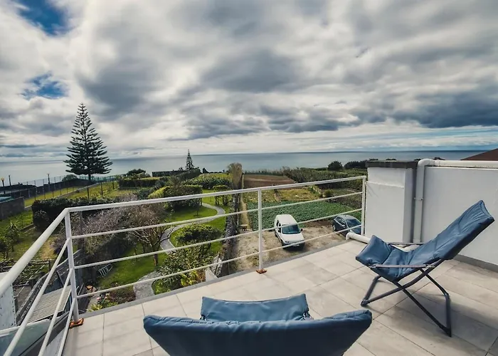 Azores Awaits Villa *